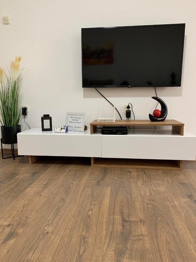 Mar Lux Apartment Kumanovo Bagian luar foto