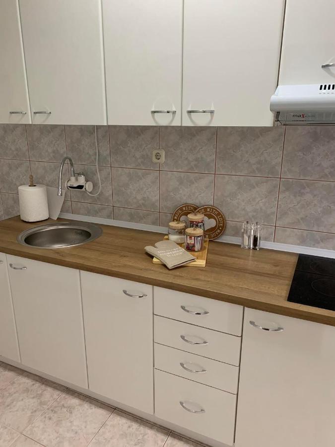 Mar Lux Apartment Kumanovo Bagian luar foto