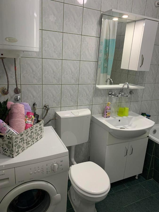 Mar Lux Apartment Kumanovo Bagian luar foto